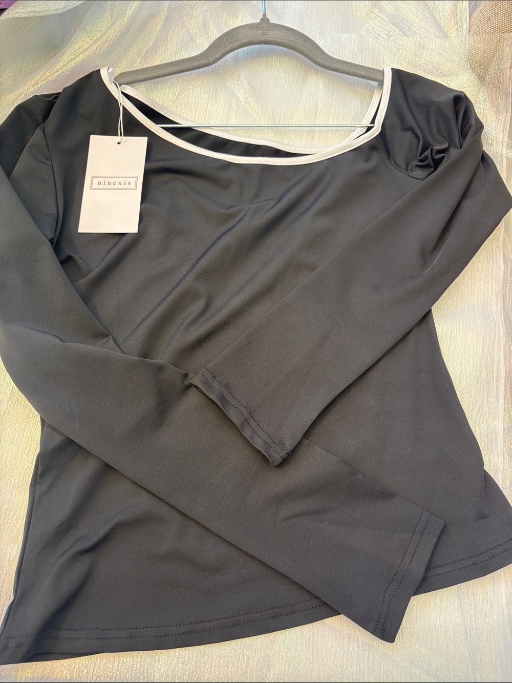 Ninexis Black Long-Sleeve Scoop Neck Top with White Trim